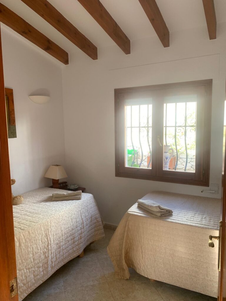 PHOTO-2025-11-13-10-15-04 3