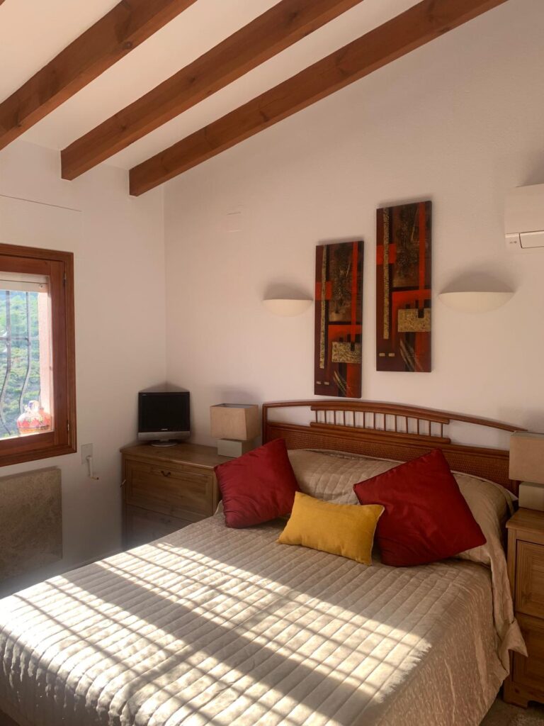 PHOTO-2025-11-13-10-15-04 4